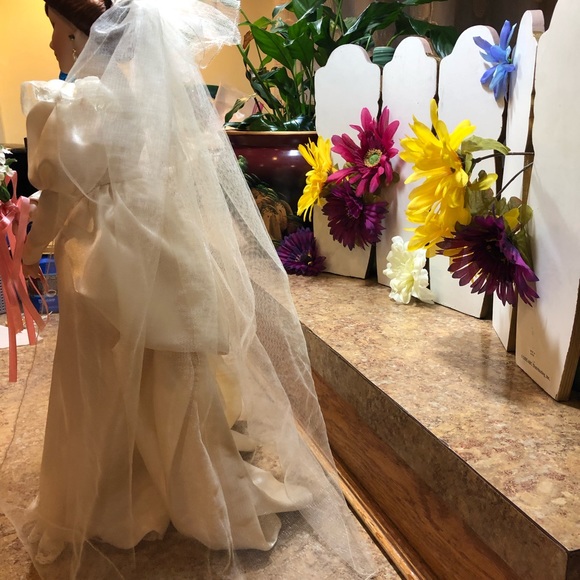 Retired 1994 Mint Condition Ashton Drake Galleries “From This Day Forward” w/COA - Picture 5 of 15